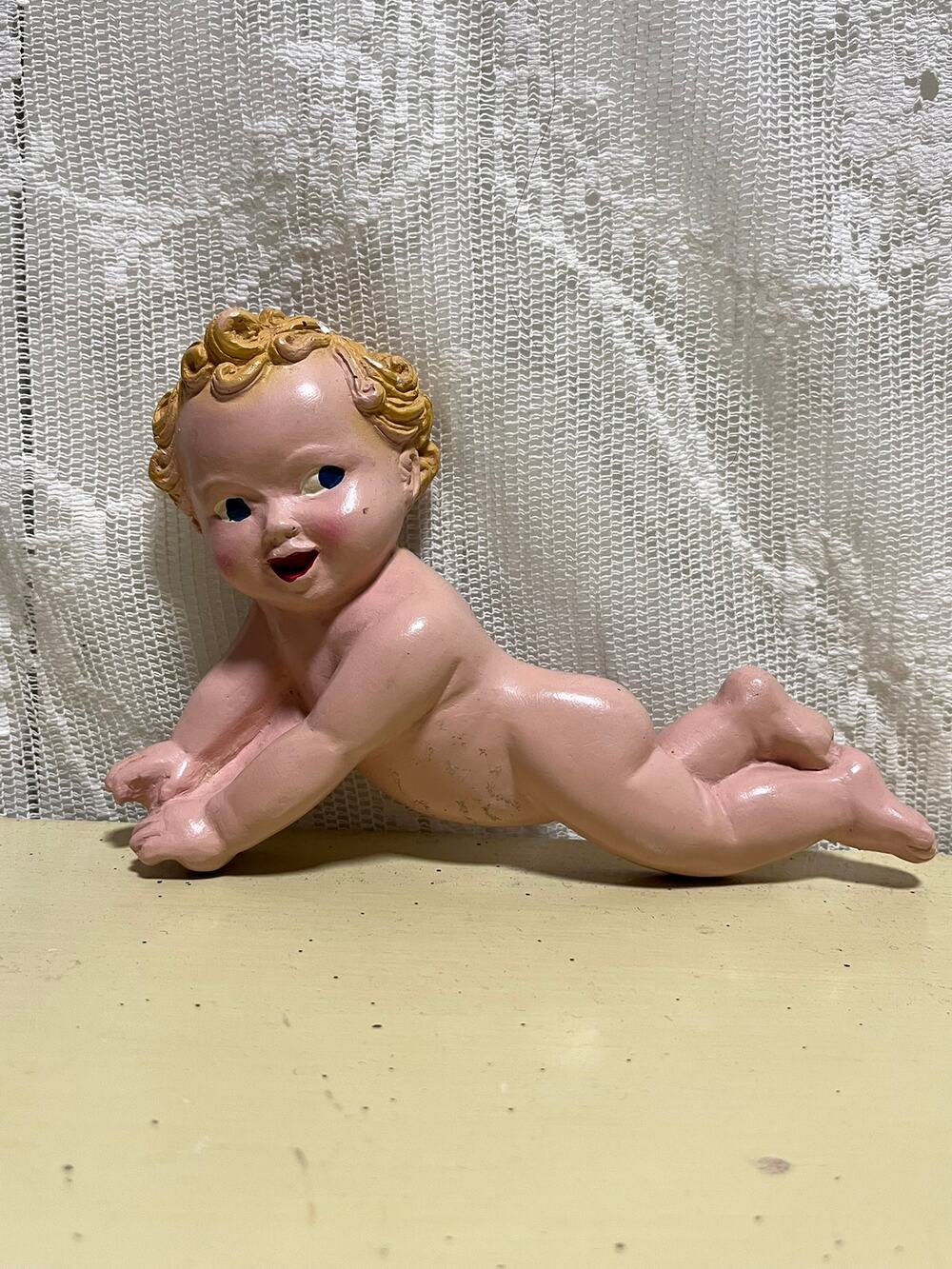 Vintage Chalkware Crawling Baby Wall Plaque 1940s -1950s